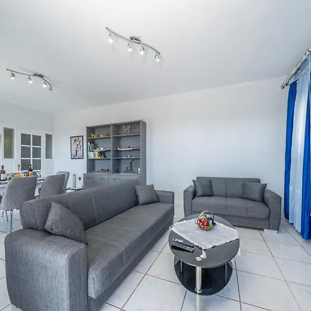 Dennis Ii First Floor Daire Fiskardo